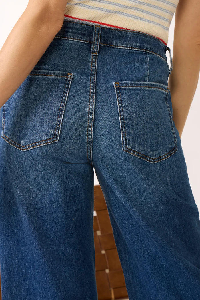 Meg Raw Edge Patch Pocket Wide Leg Jeans