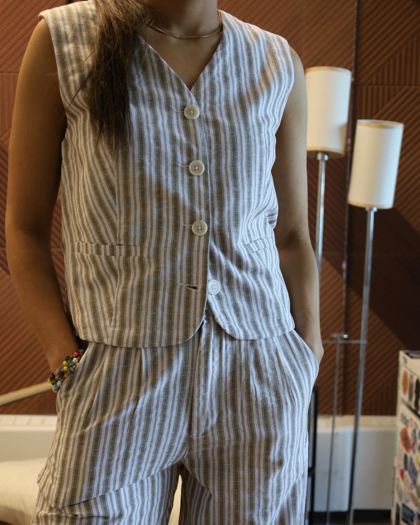 Nodi Vest