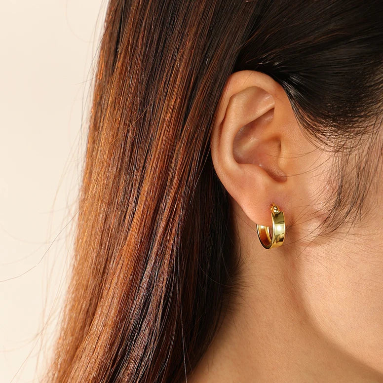 Medium Flat Hoops