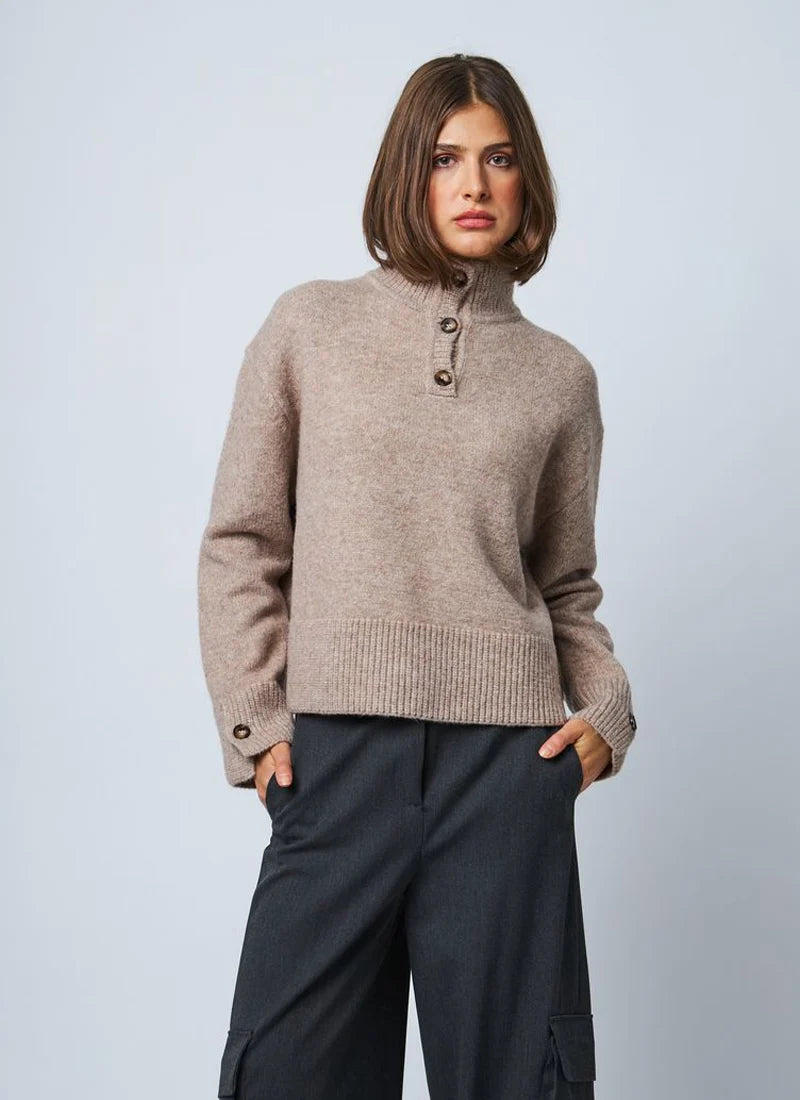 Flora Knit