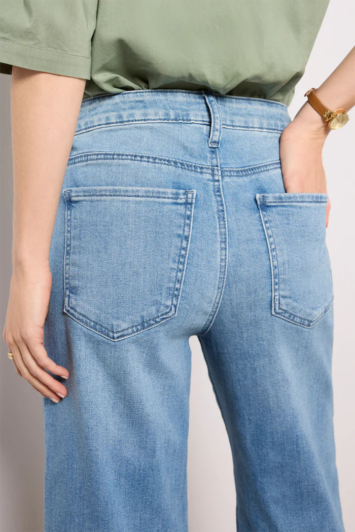 Meg Patch Pocket Wide Leg Jeans