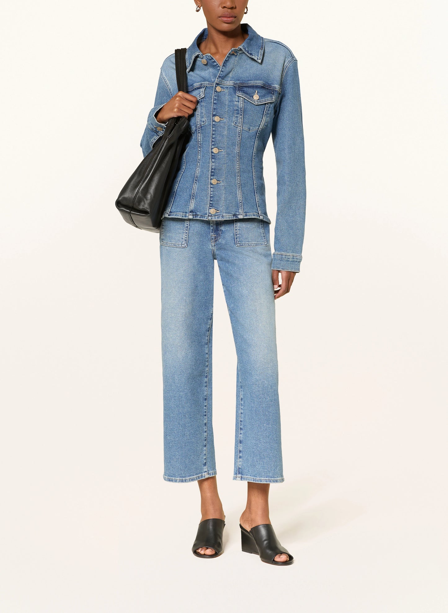 Stovepipe Straight Ankle Jeans