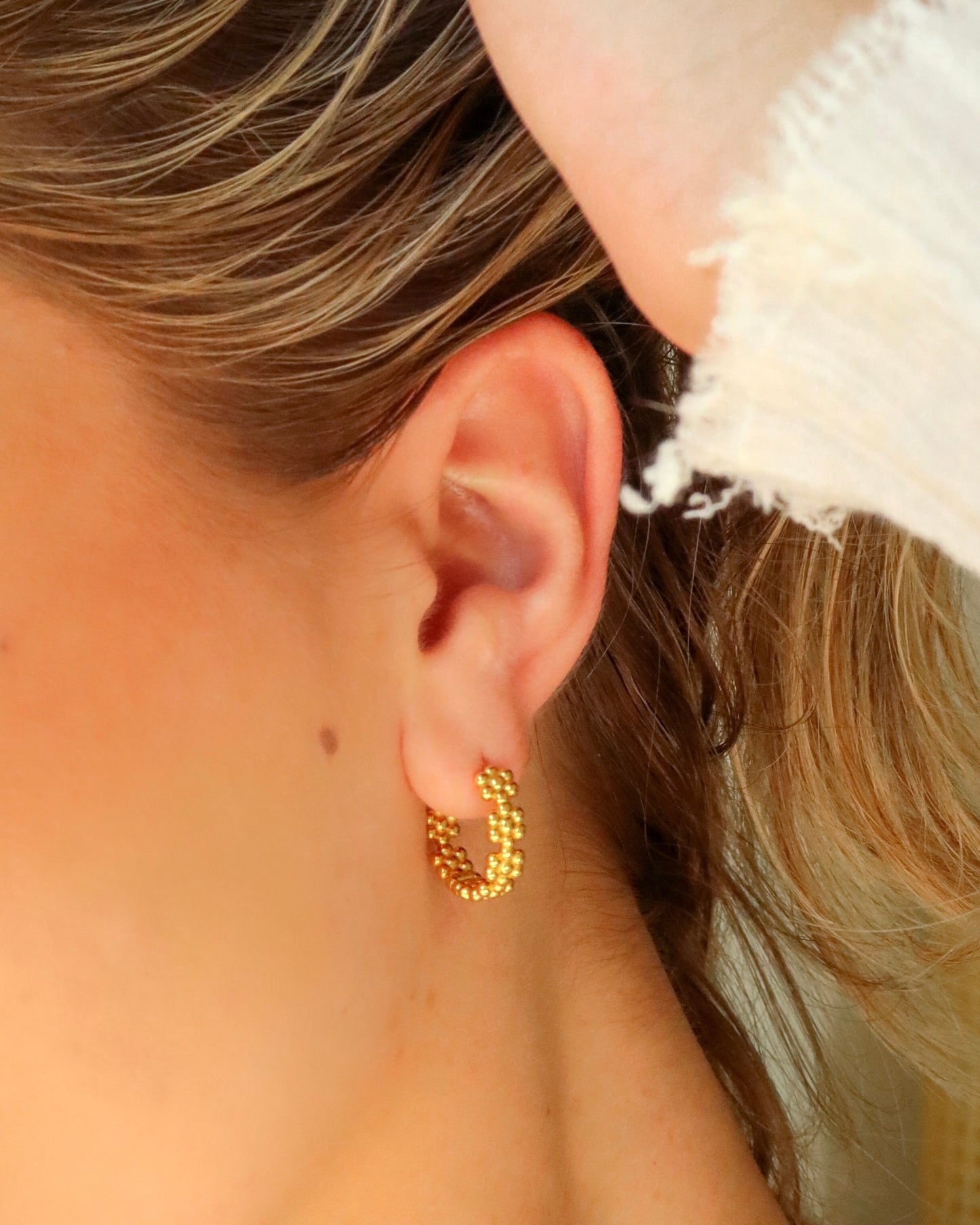Daisy Hoops