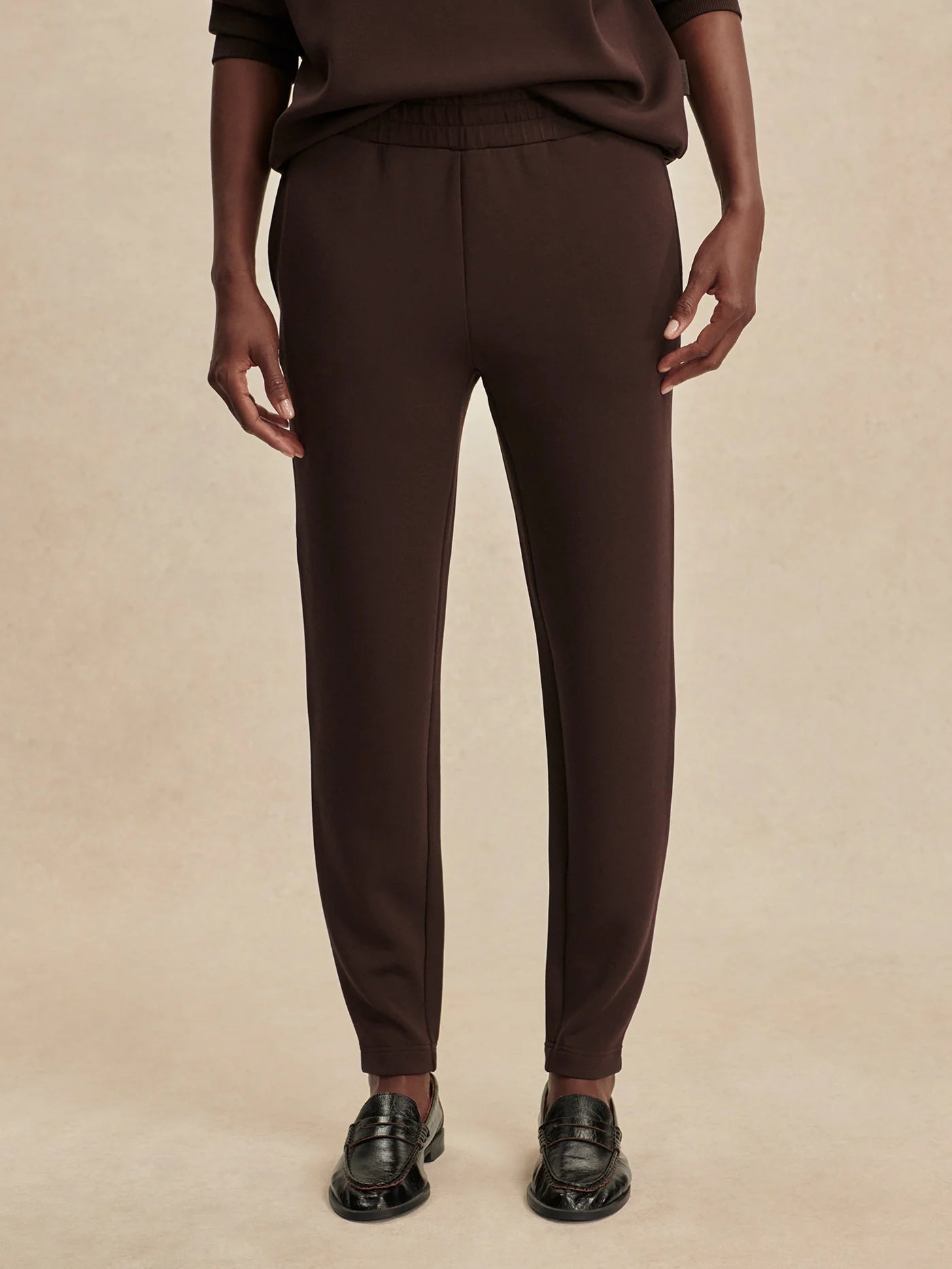 The Slim Pant