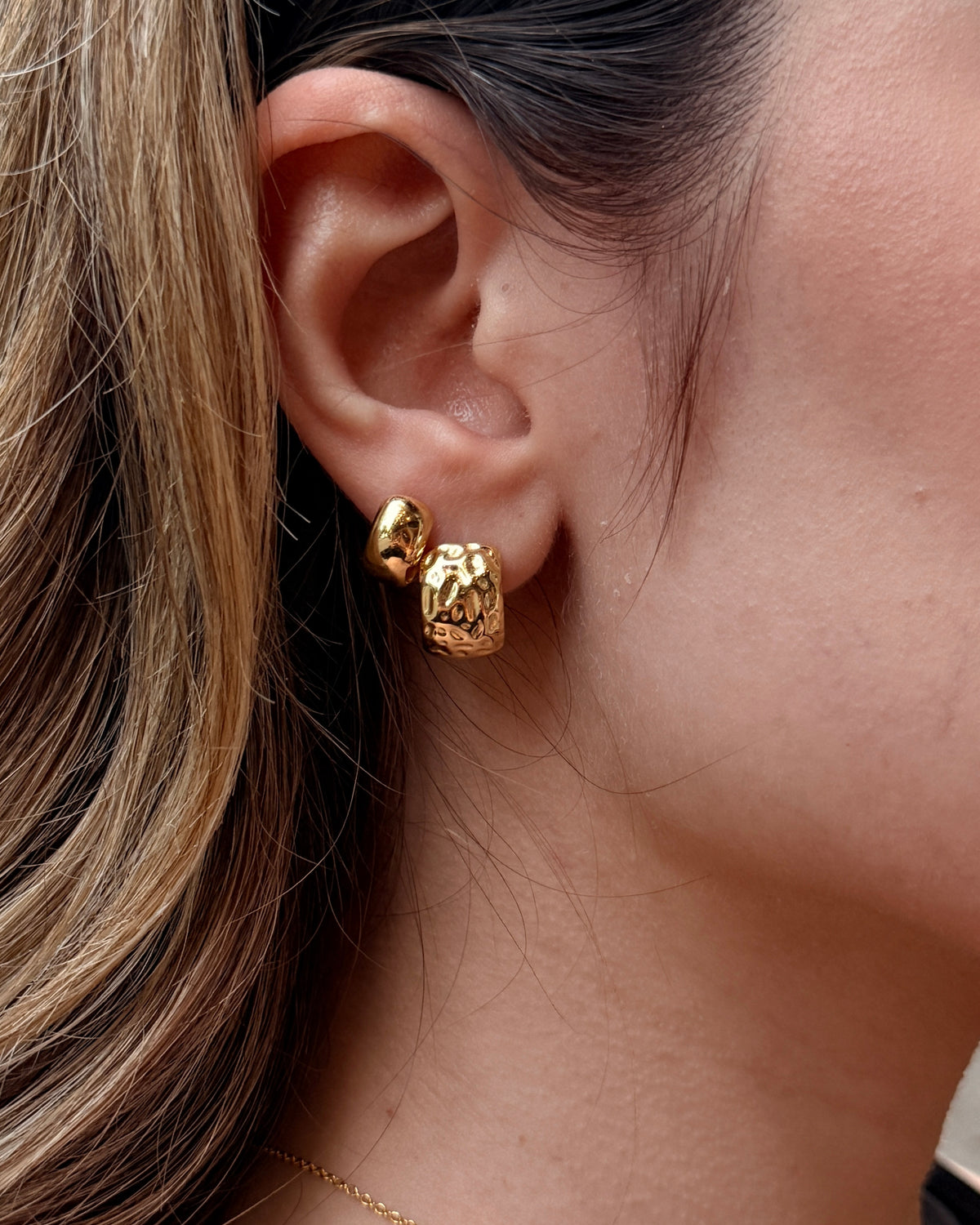 Hammered Bold Hoops