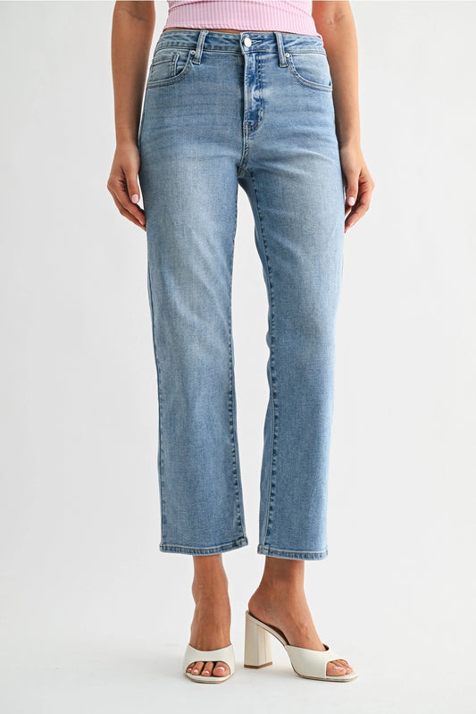 Claire Vintage Straight Jeans