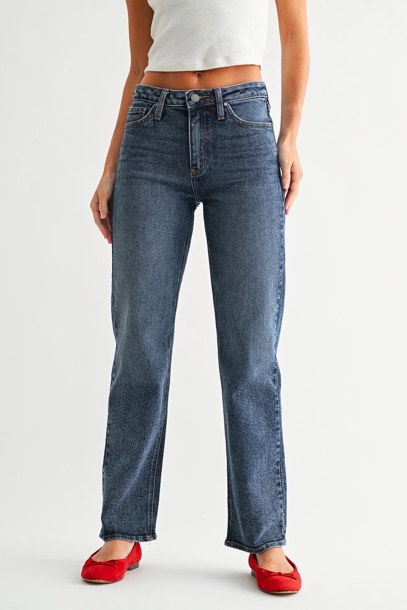 Claire Vintage Straight Jeans
