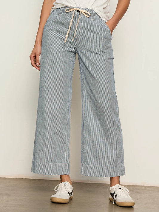 Lily Cropped Pant