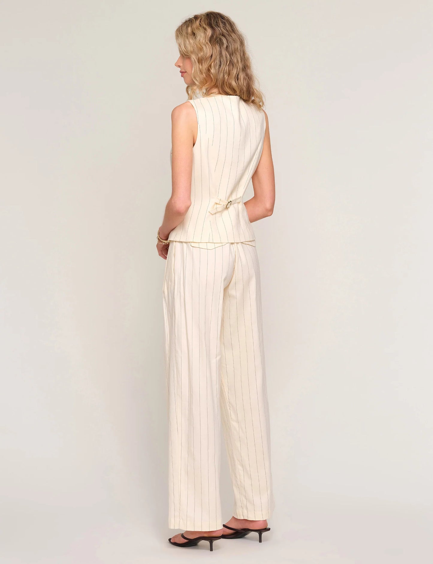 Aro Pant