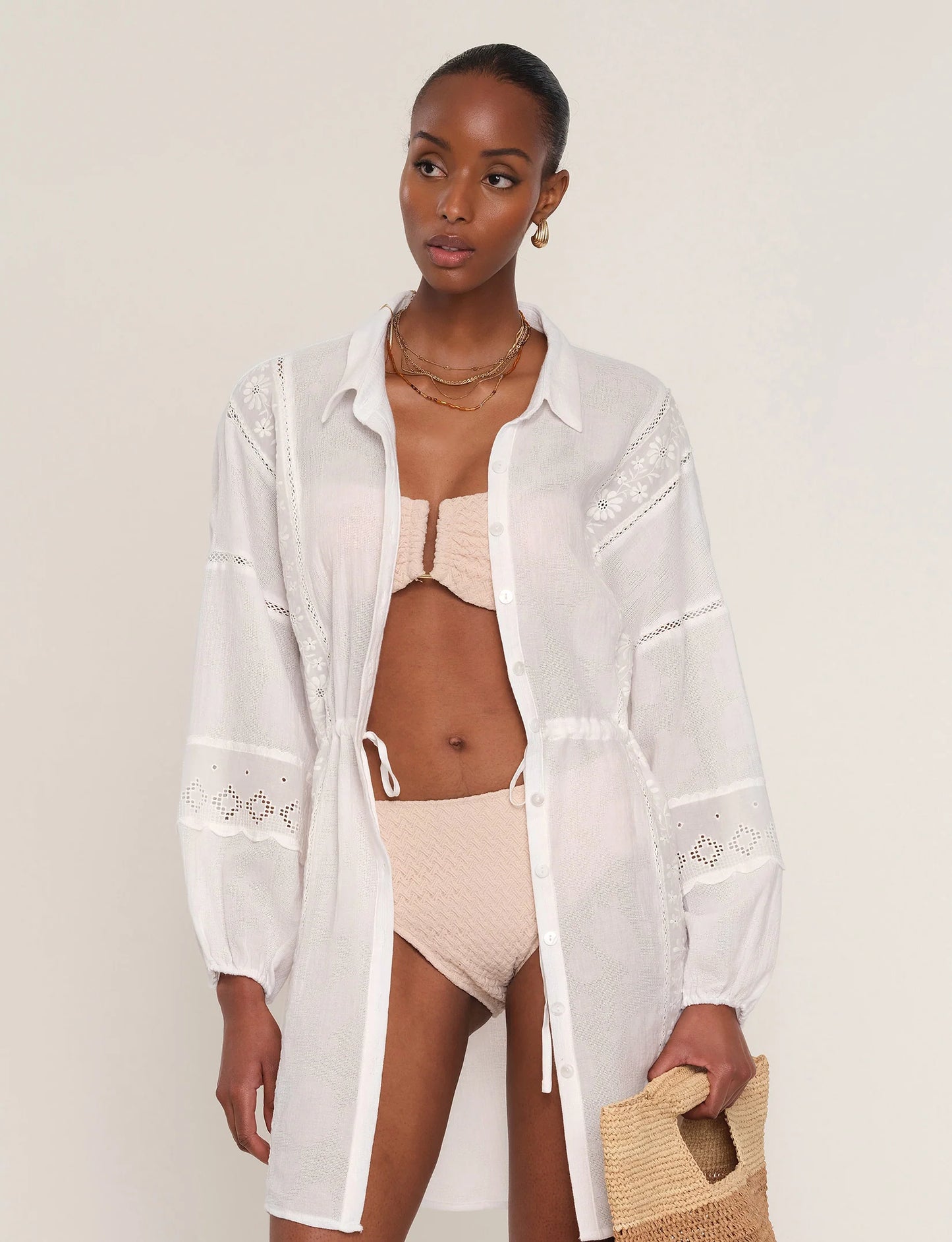 Lali Cover-Up