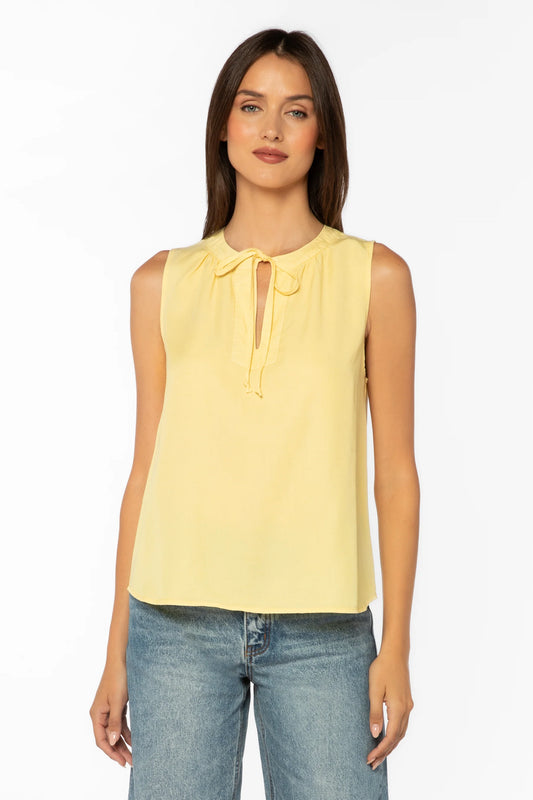 Mireille Top