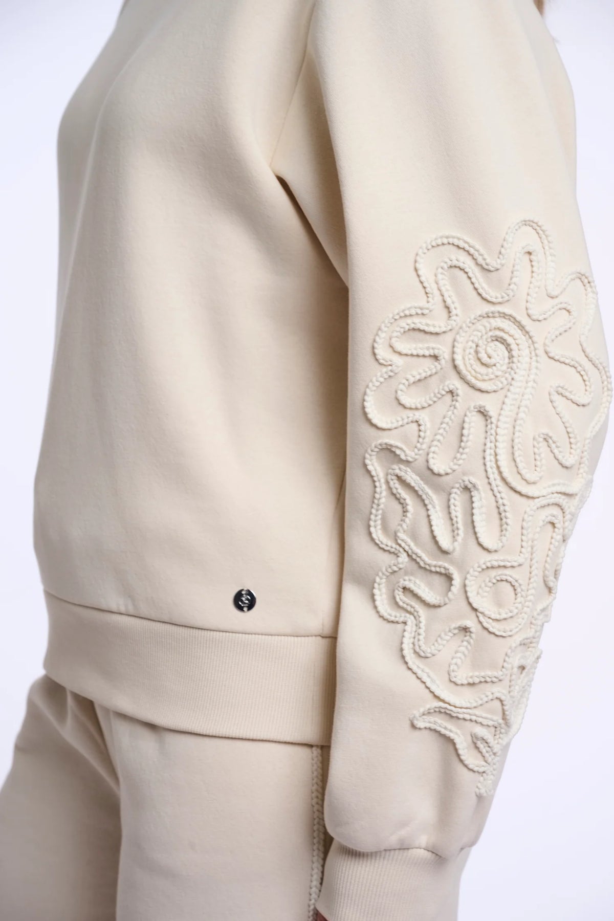 Manar Sweater