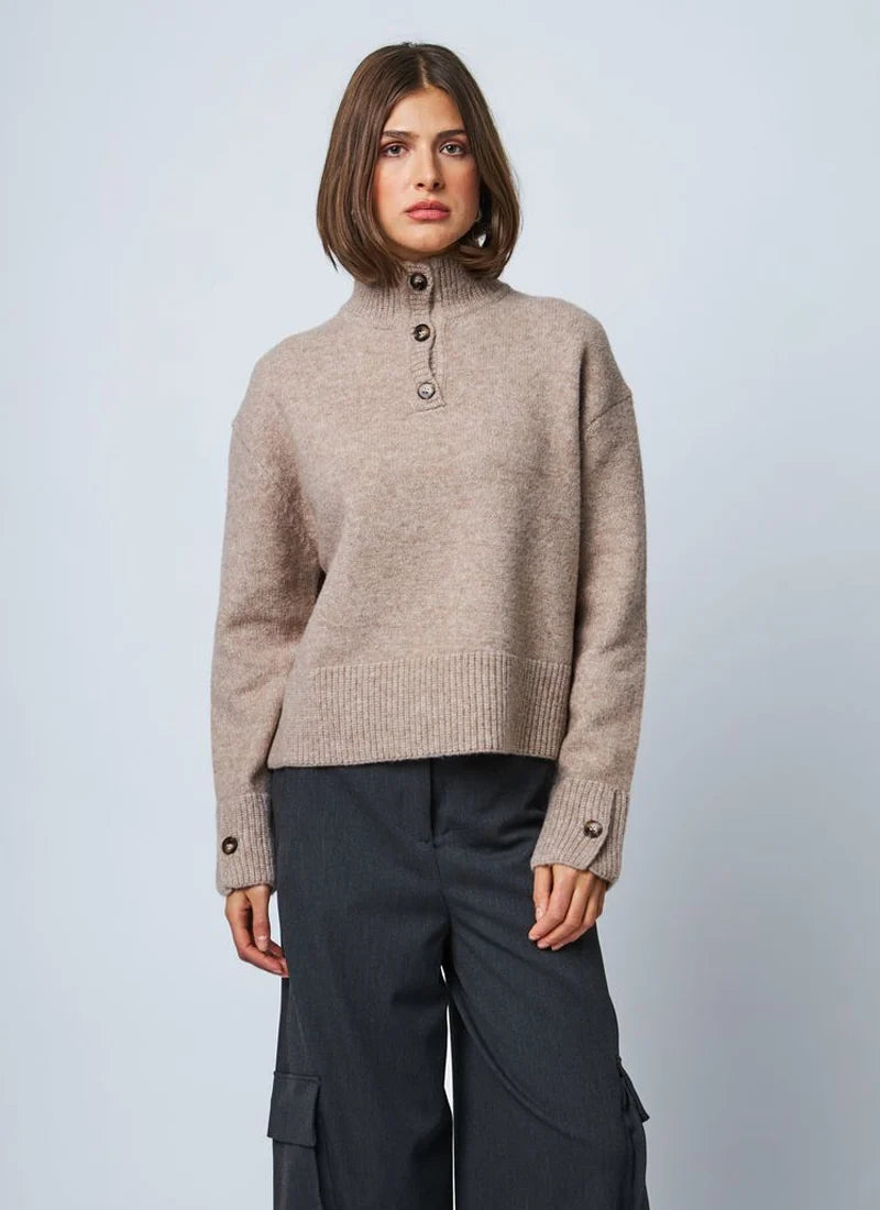 Flora Knit